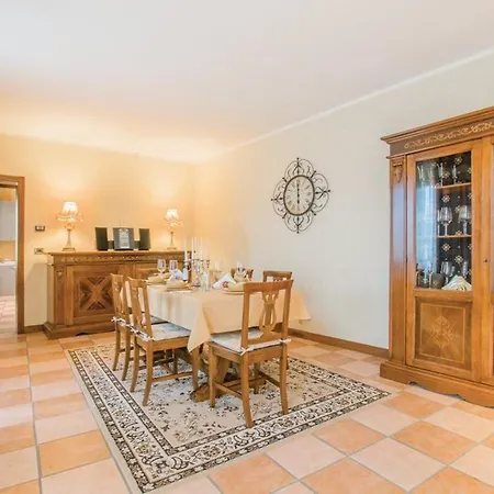 Antique Con Piscina Idromassaggio In Verona, Veneto, Italia Villa Cerea